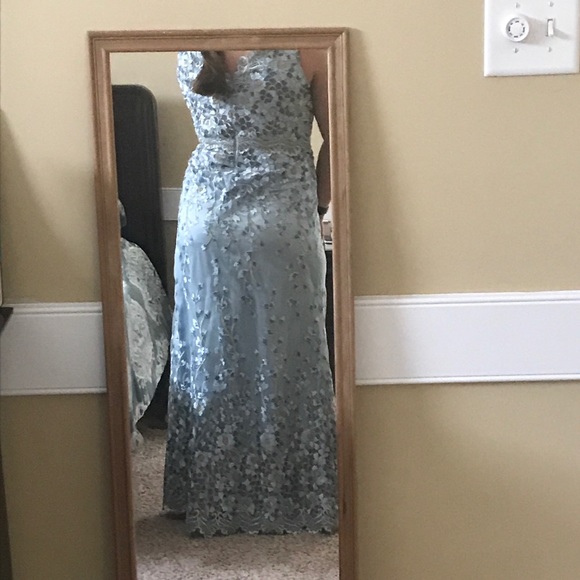 Tahari Arthur S. Levine Dress - Picture 5 of 8